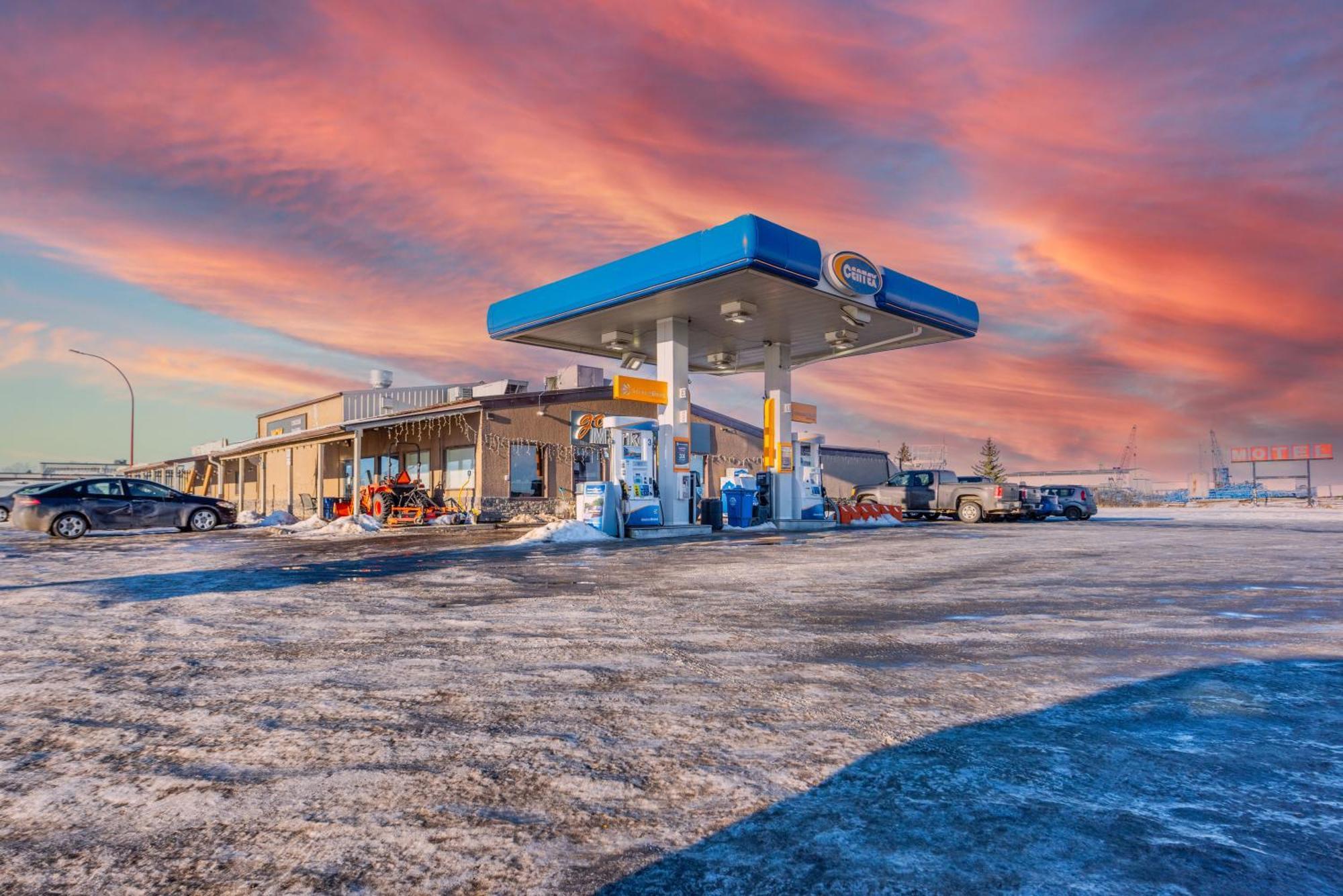 Blue Horse Motel Beiseker Εξωτερικό φωτογραφία